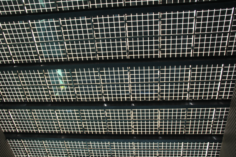 創(chuàng)新廣場屋頂分布式光伏電站項目